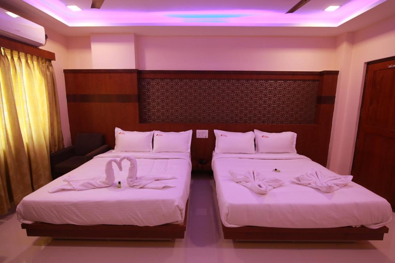 Hotel Apple Suites Бангалор Экстерьер фото